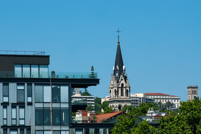 Une photo de la vile de Lyon